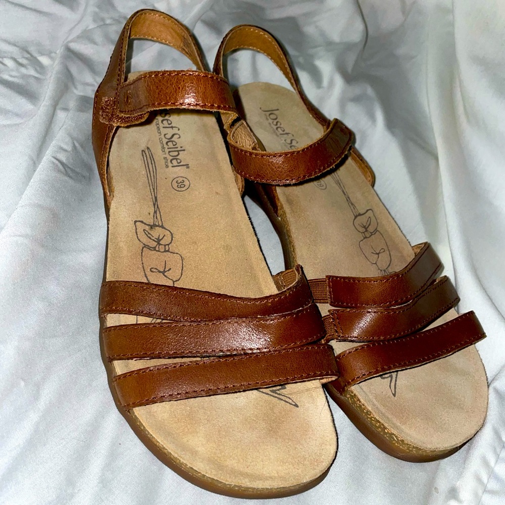 Josef Seibel size 39 8-8.5 women’s sandals